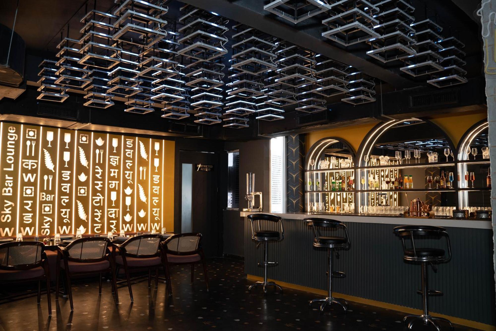 W Grand - A Boutique 3*