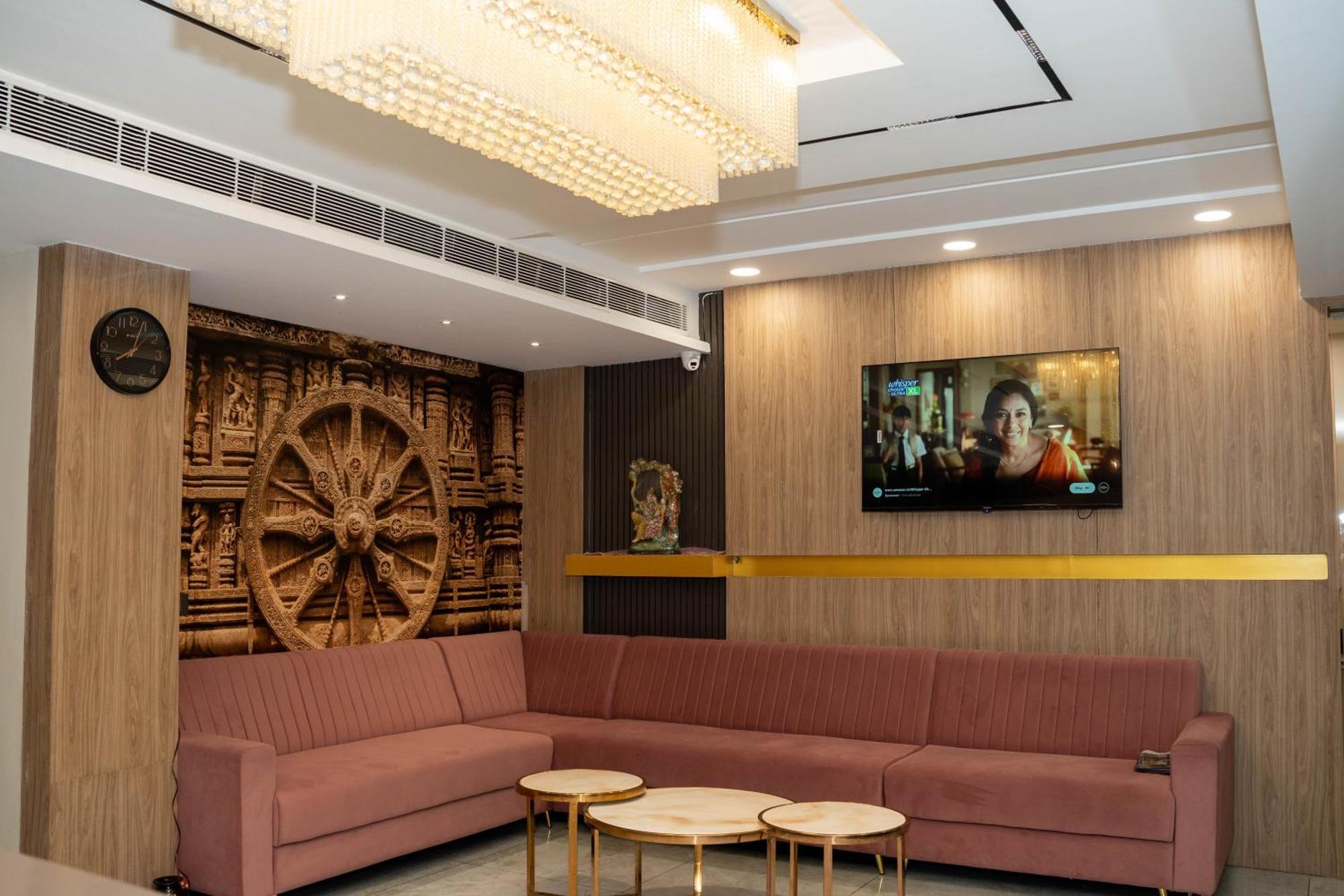 Hotel W Grand - A Boutique 3*