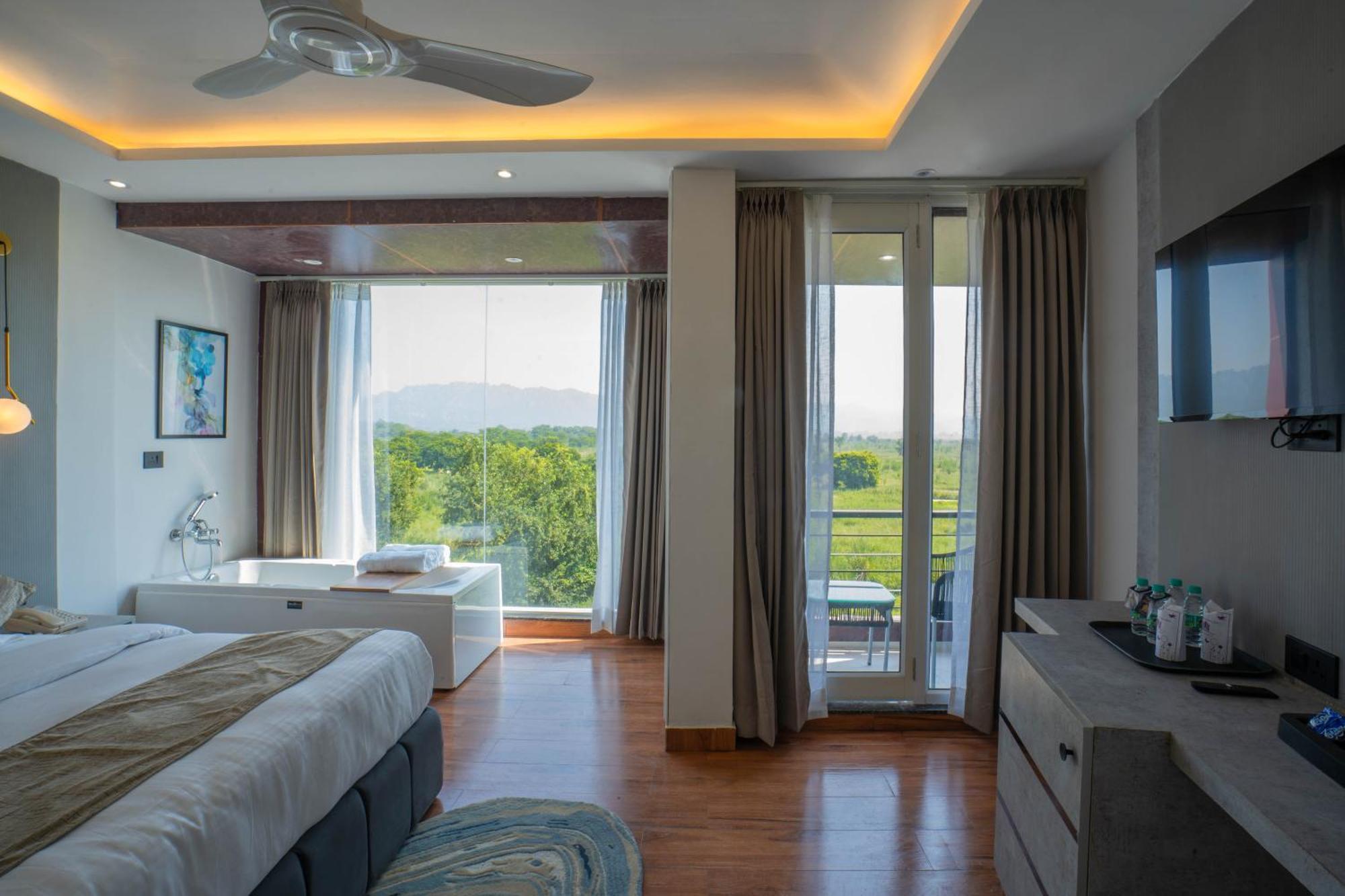 Hotel Sukoon By The Ganges - A Riverside Retreat