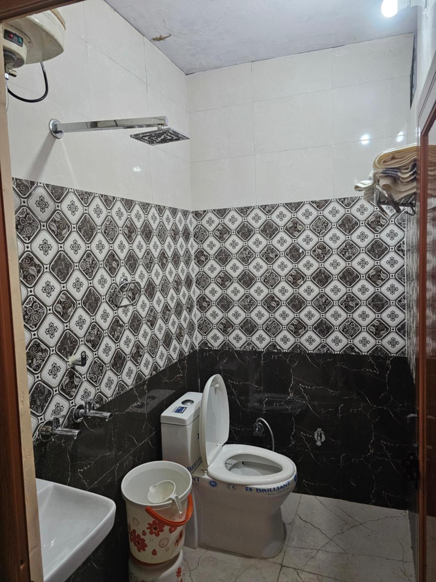 The Ashok Vatika Farms And 3* Haridwar