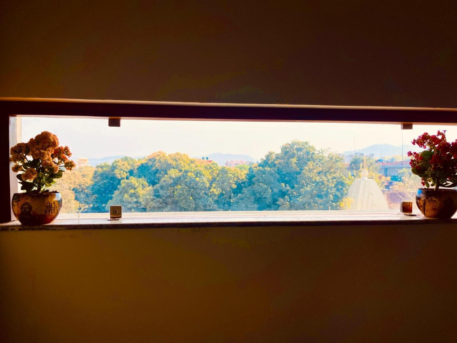 Ganges Blossom - A Four Star Luxury & 4*