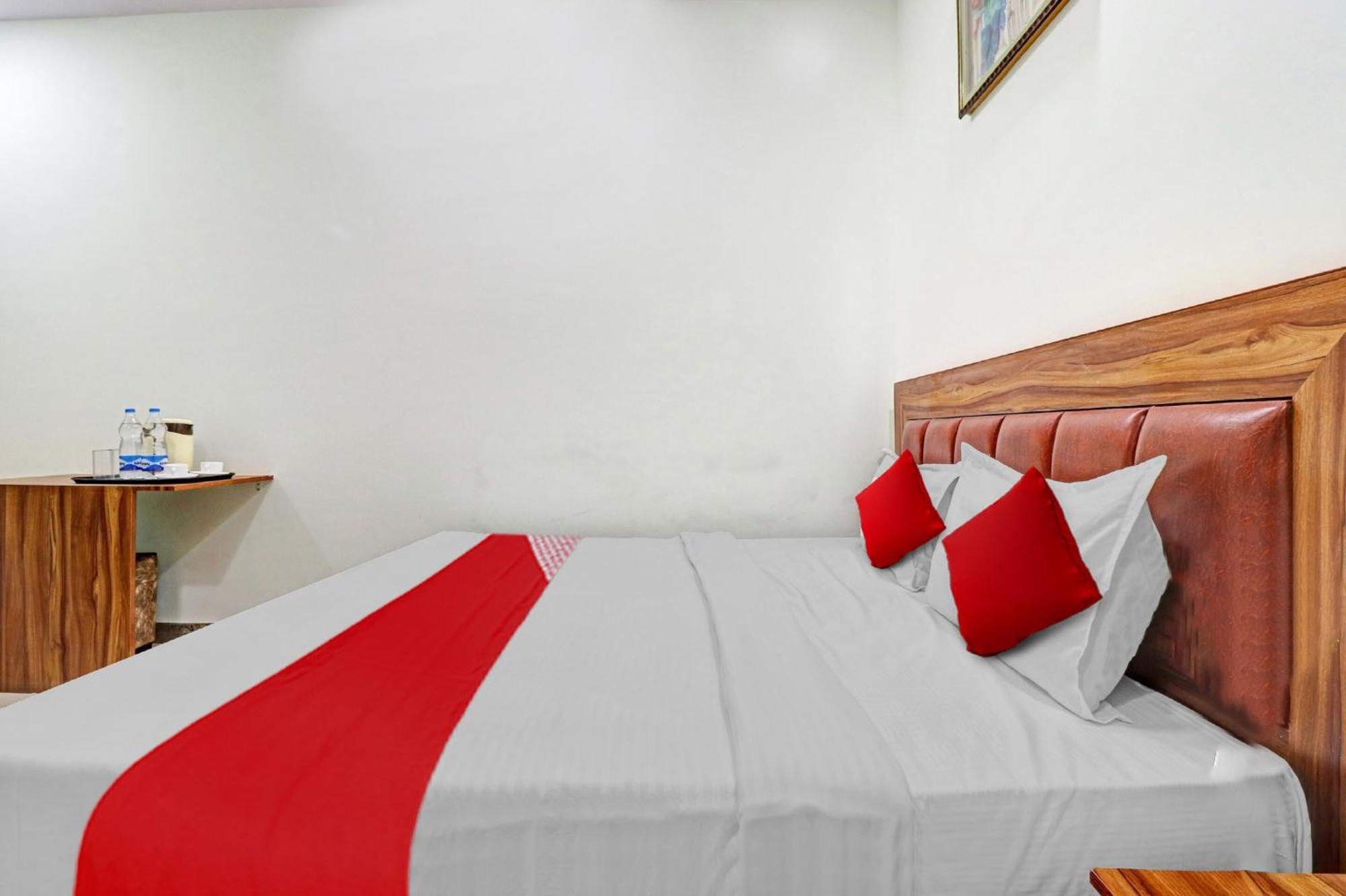 O Four S Hotel 4*