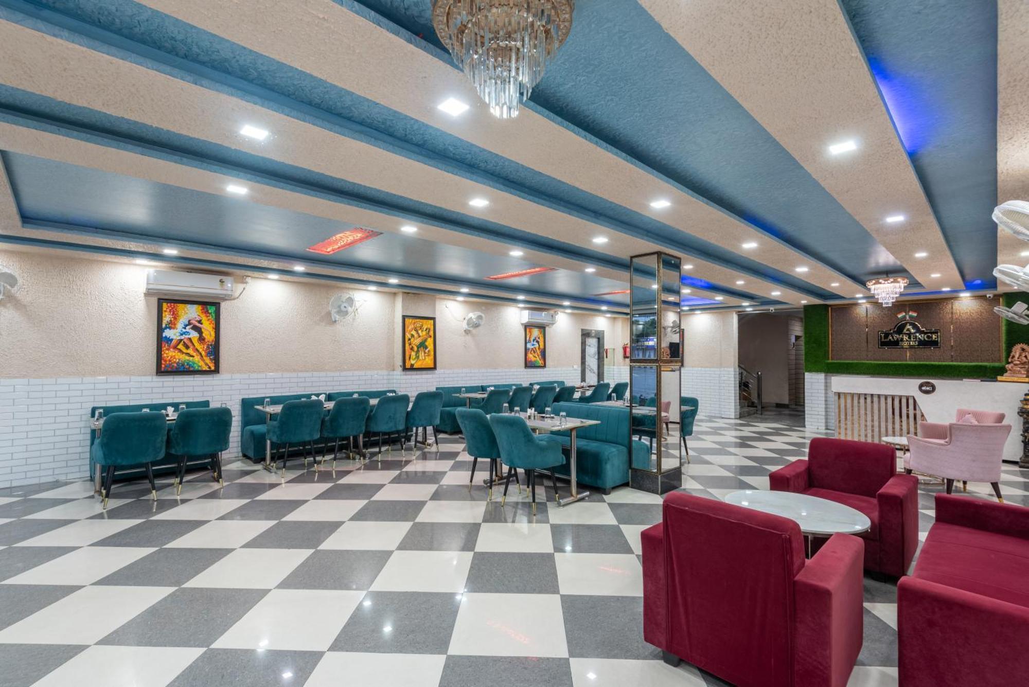 Hotel Mahi Ganga Heritage By Lawrence 3*