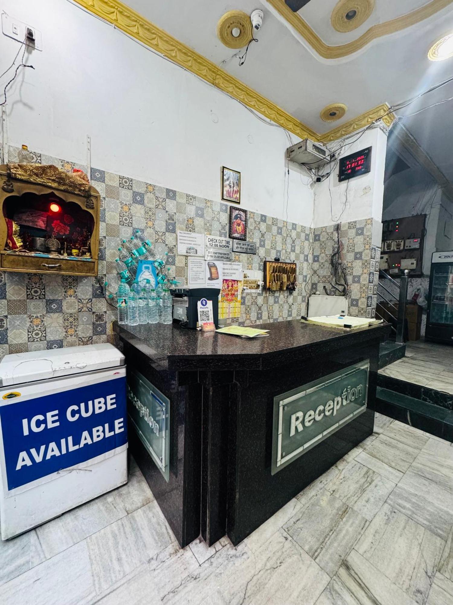Hari Ganga - Harkipauri Road Guest house *