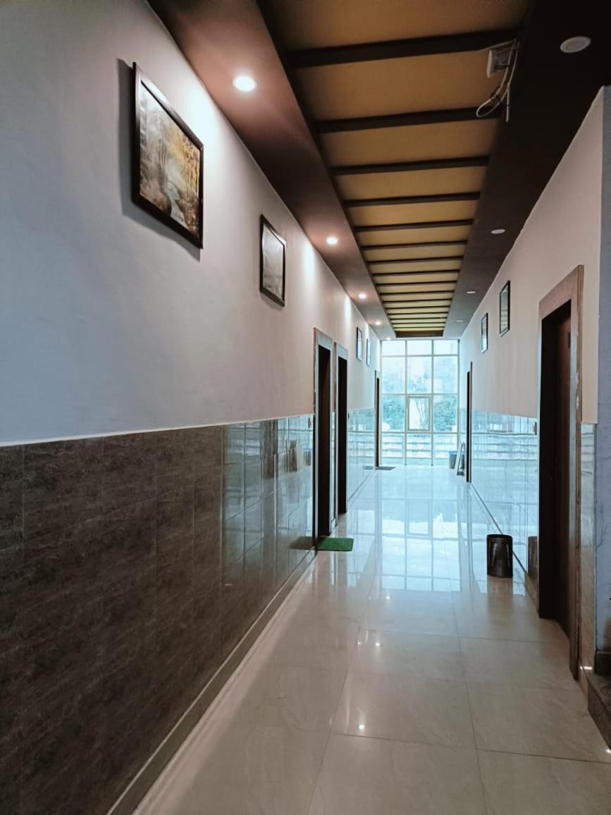 Winnola Hotel 4*