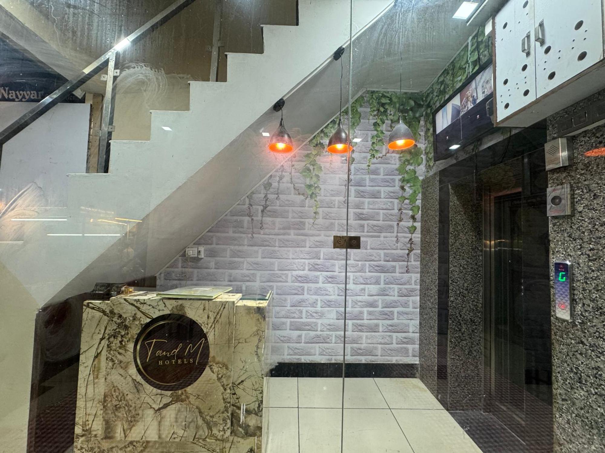 Hotel Sanskriti T And M