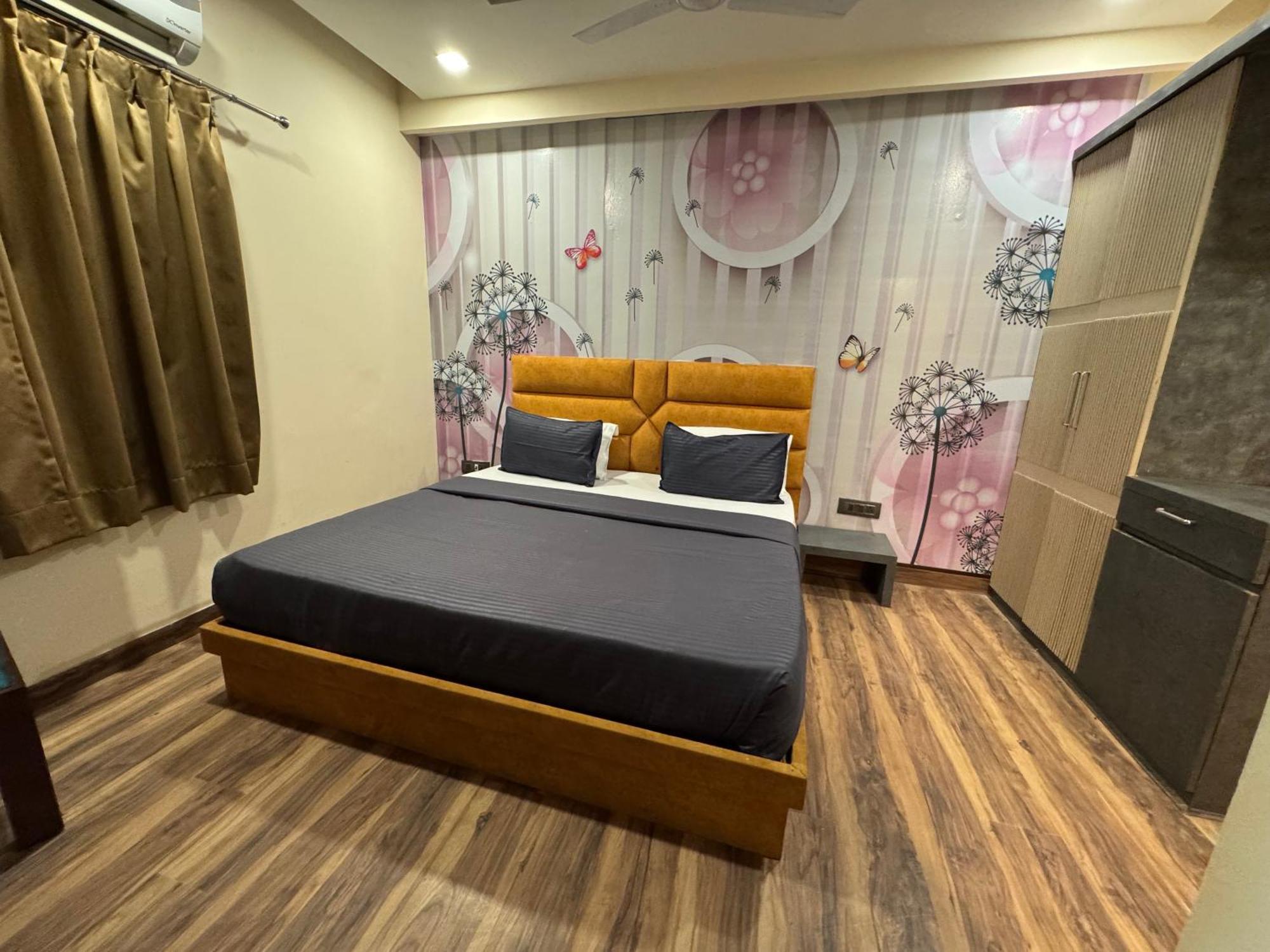 Hotel Sanskriti T And M Haridwar