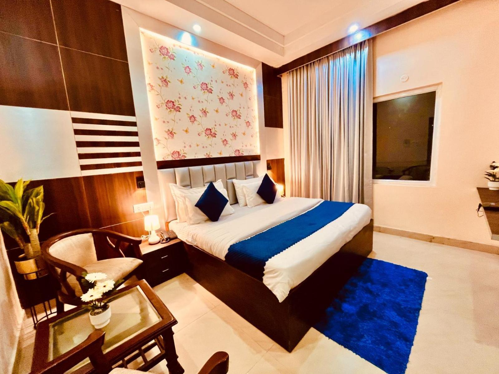 Hotel The Ramawati - A Luxury & Resort, Haridwar