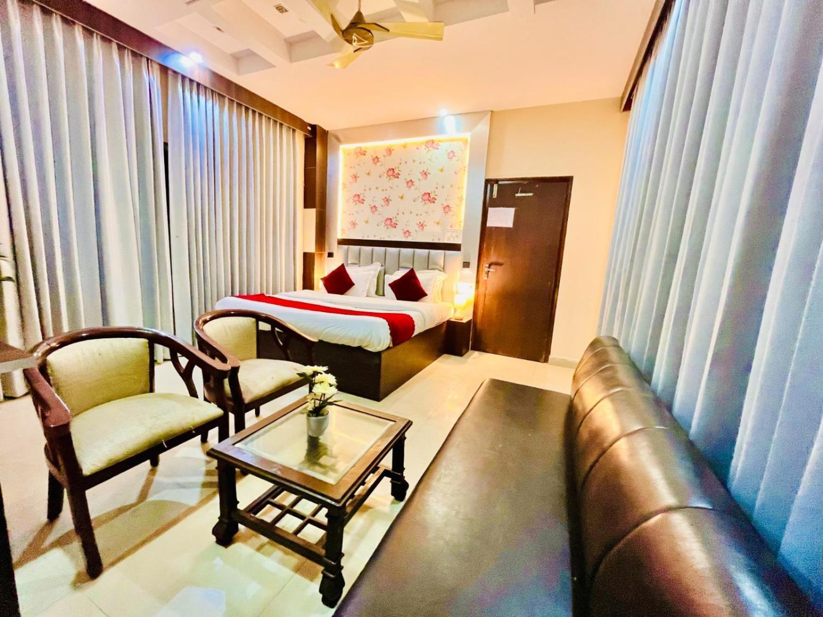 Ramawati, Rated & Awarded In Hotel 5*