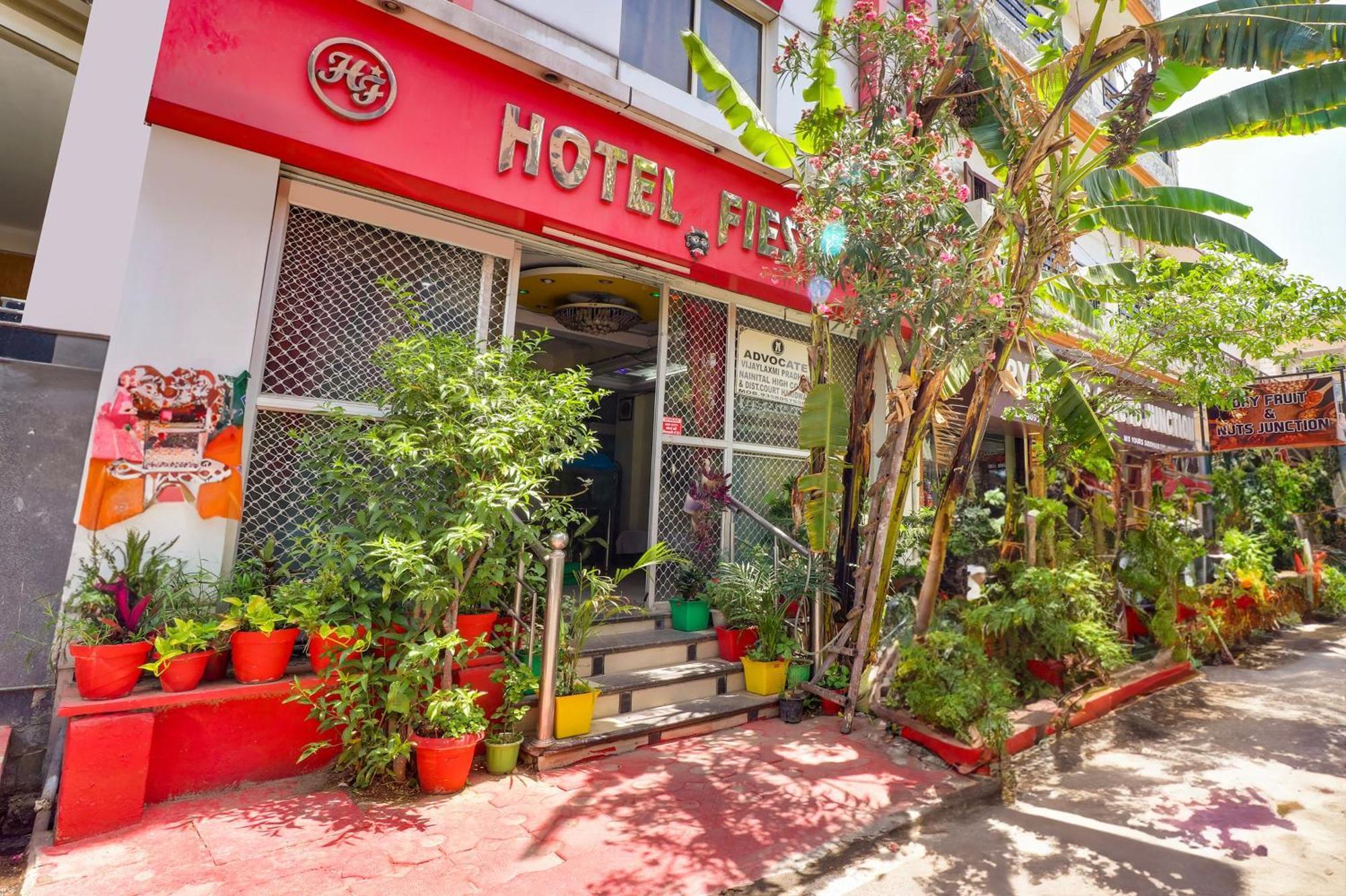 O Fiesta Hotel
