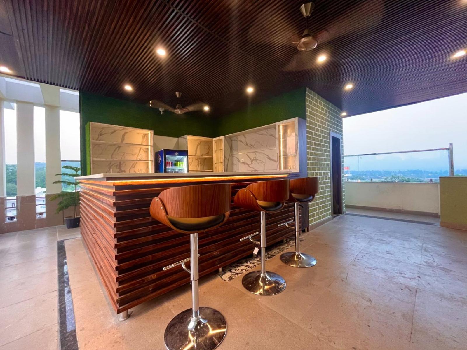 Gange - A Luxurious Hotel,