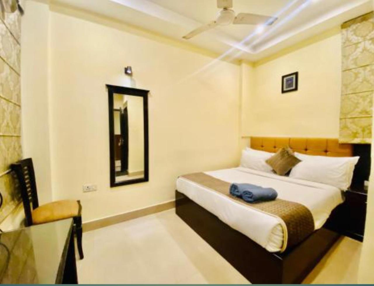 Reo Classic, * Haridwar