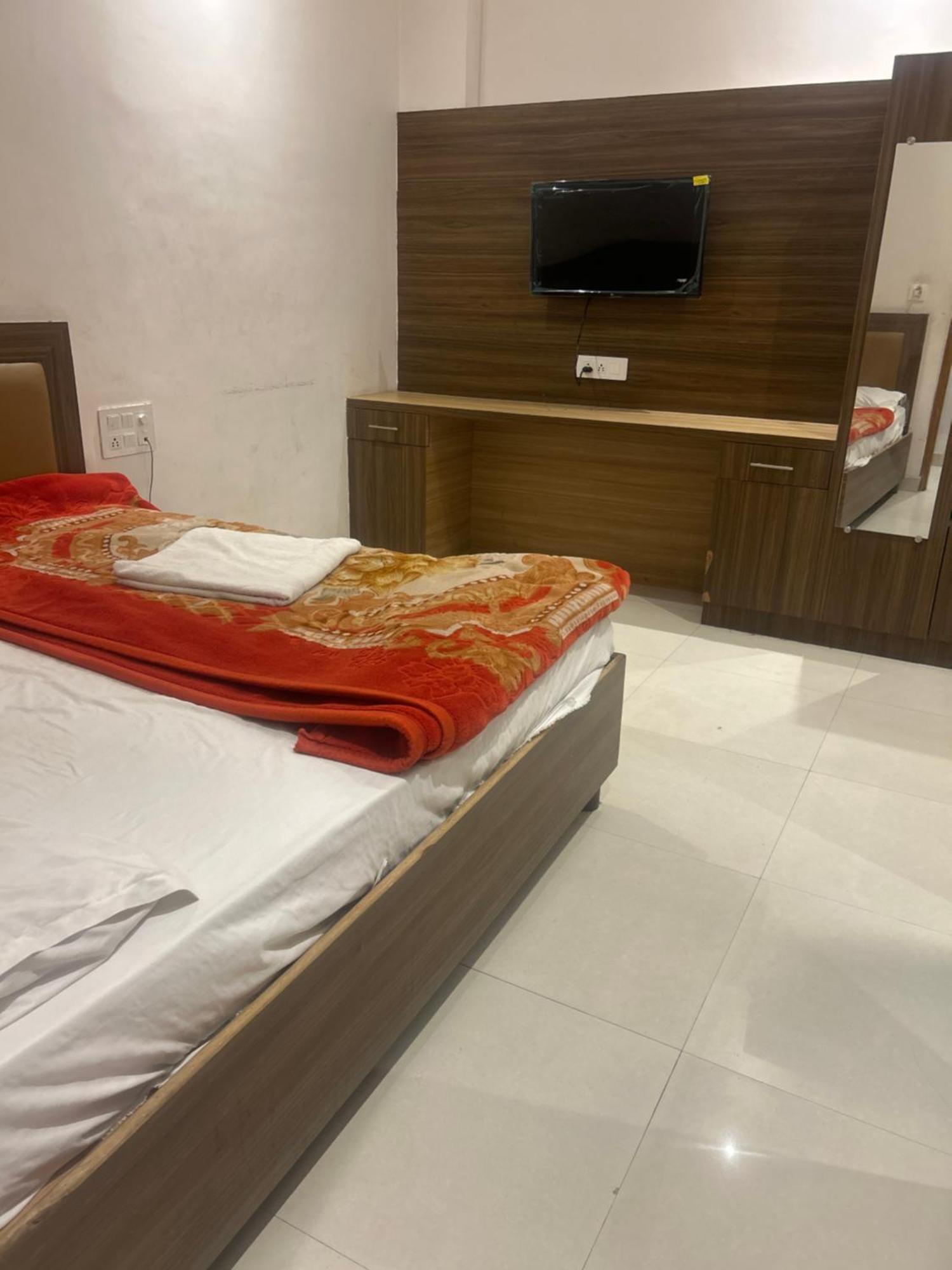 Hotel Park Ganga Haridwar