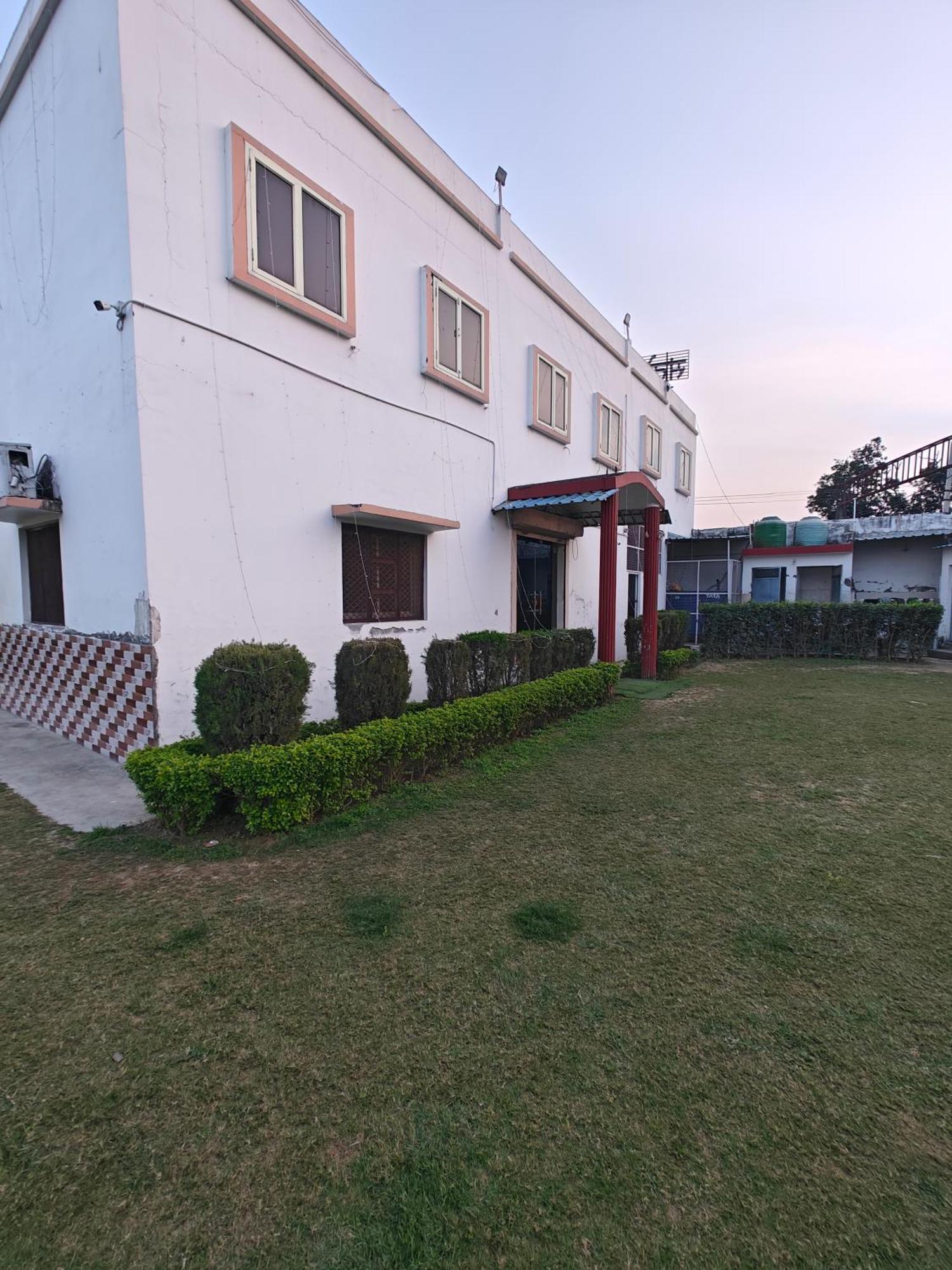 Farm stay Santosh Vatika *