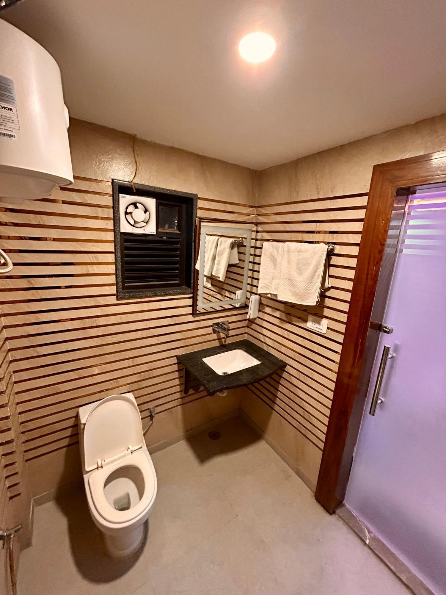 Shivalaya By Gph Hotel 2*