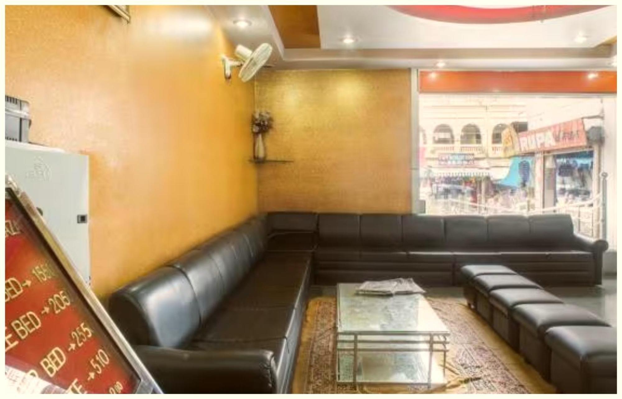 A Premium - G - P - Near Har Ki Pauri - Moksh Dham - Hygiene & Spacious - Restaurant And Jangle Safari - In Haridwar