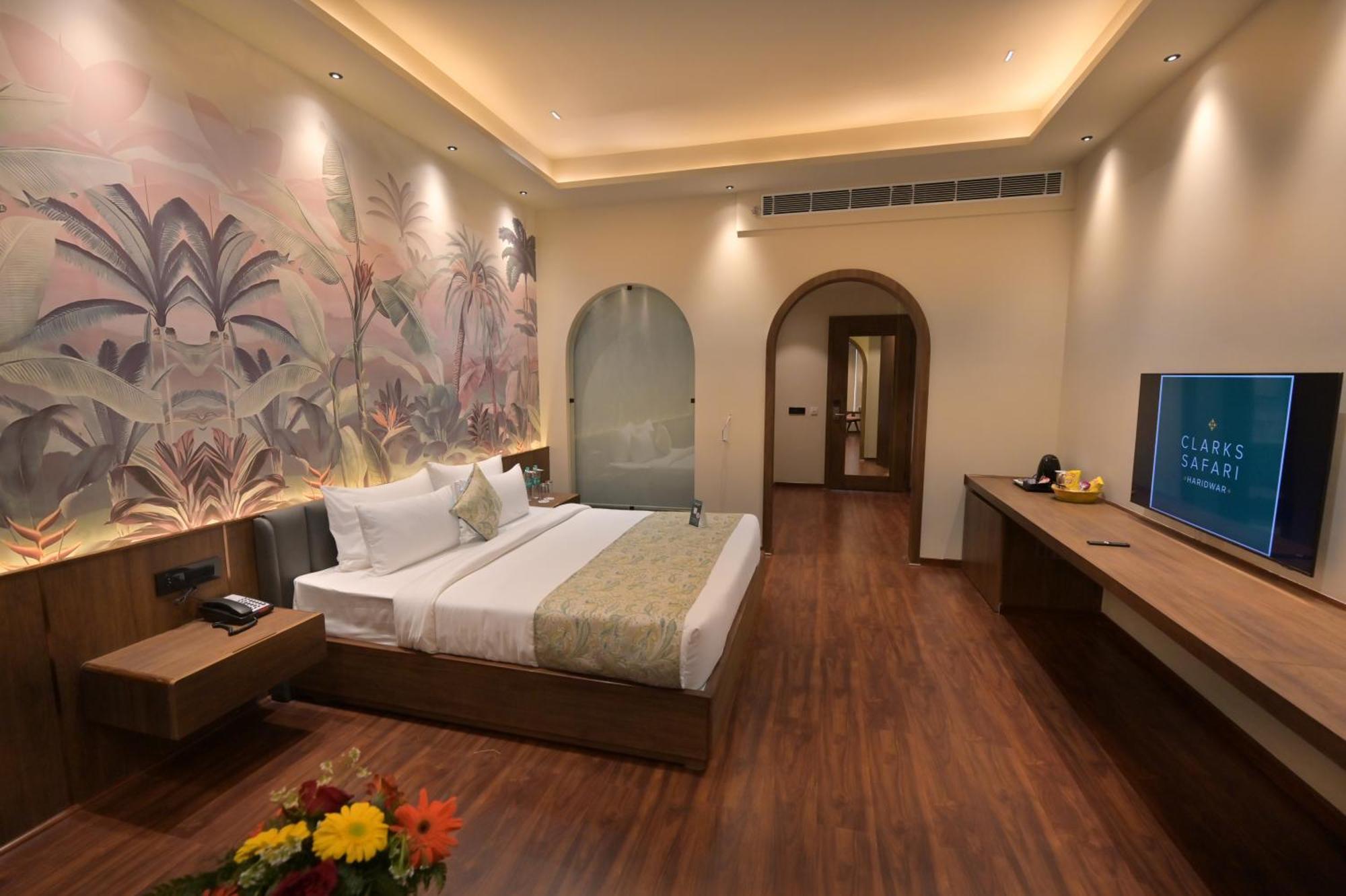 Hotel Clarks Safari 4*