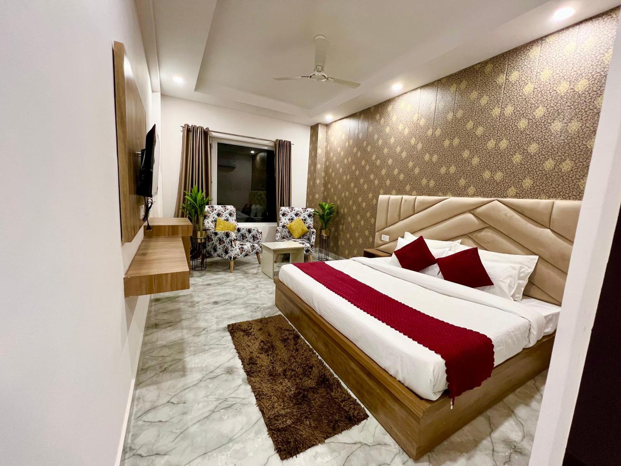 Hotel Ganges, Lavish & Luxury Stay On Rishikesh Road, Haridwar