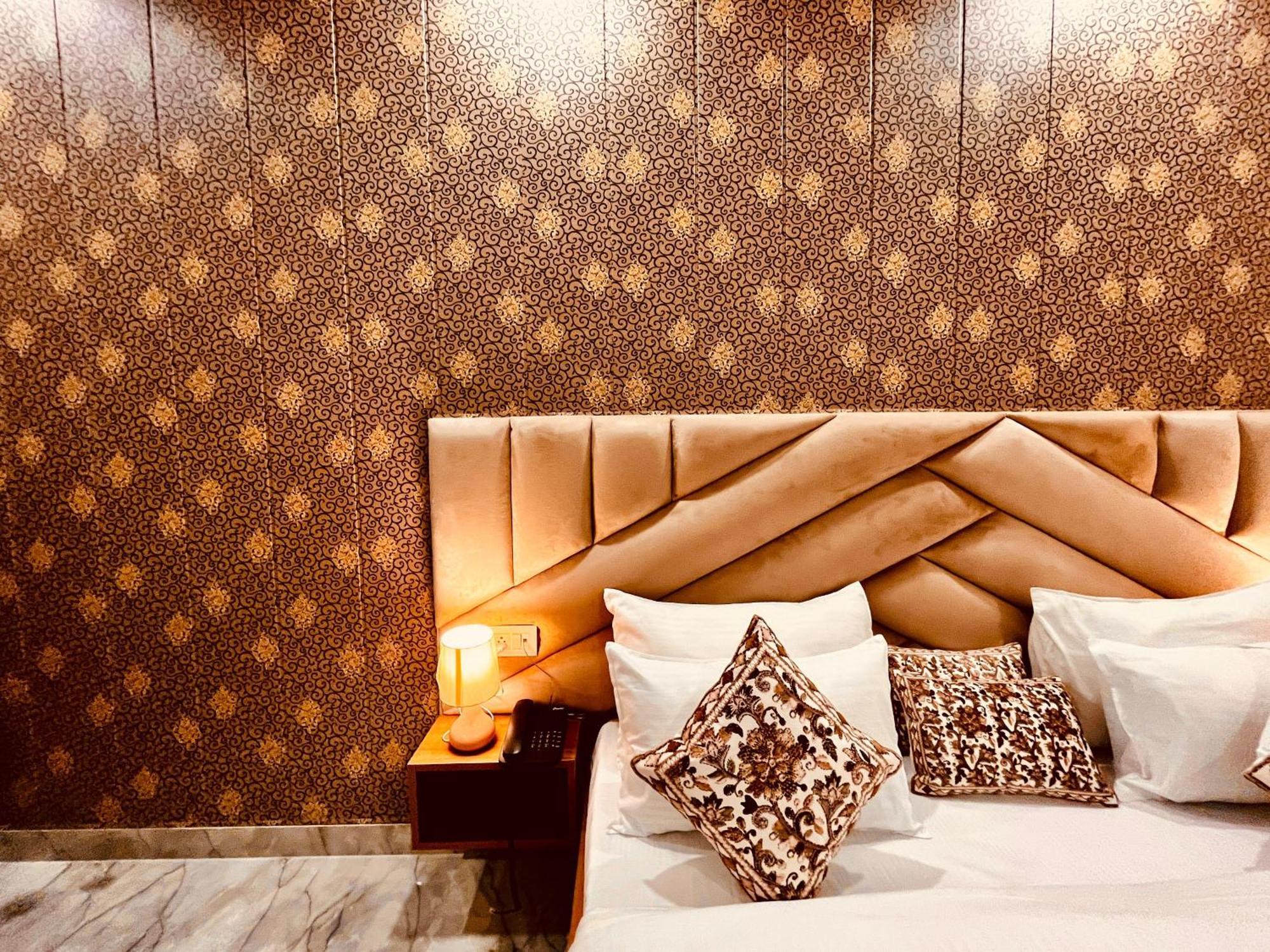 Hotel Ganges, Lavish & Luxury Stay On Rishikesh Road, Haridwar Hotel
