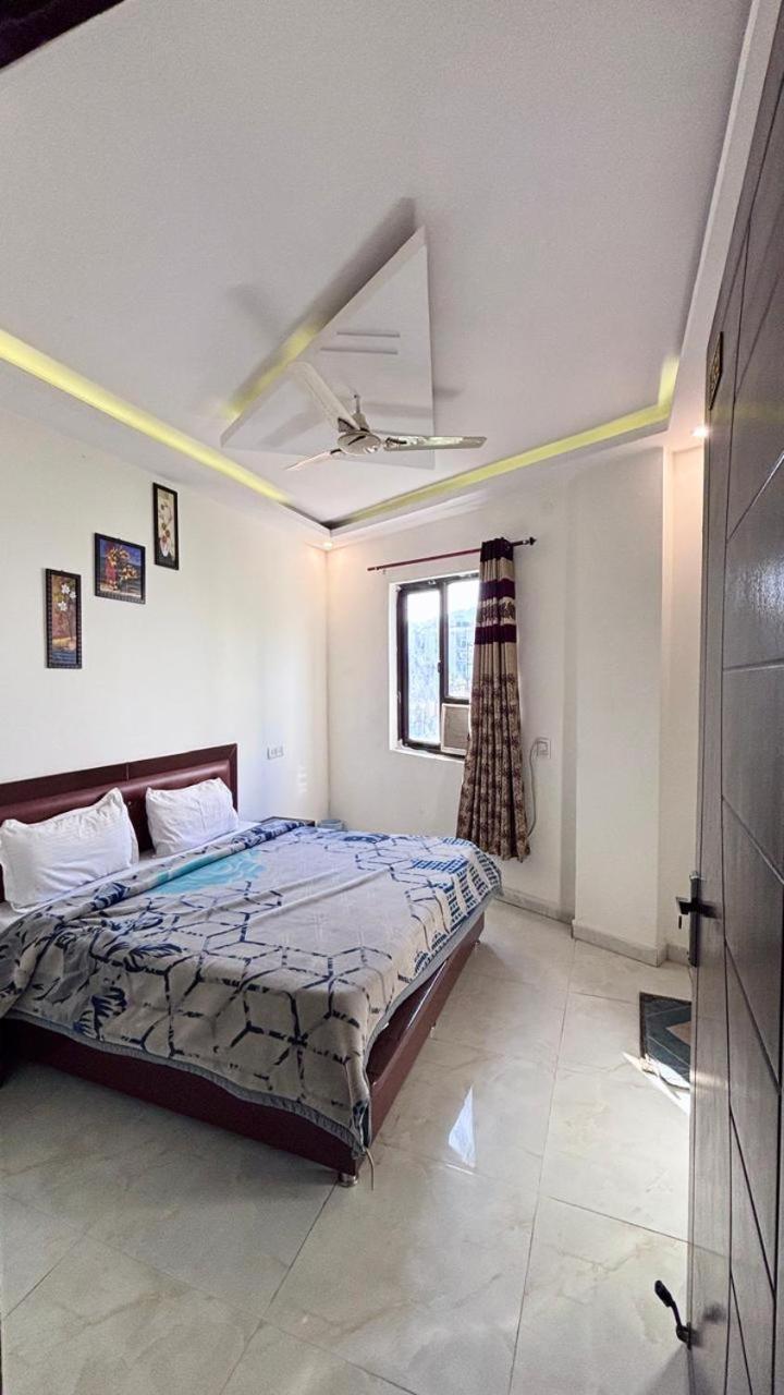 Hotel Vrindavan Hari