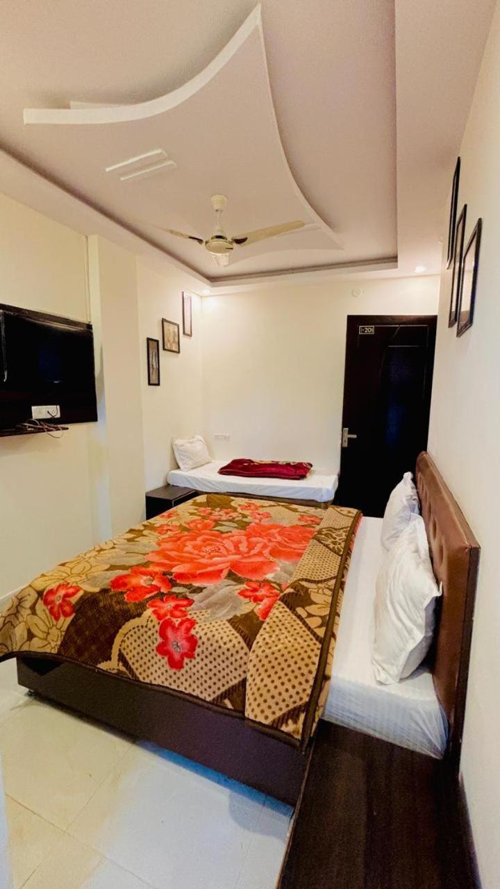 Vrindavan Hari Hotel Haridwar