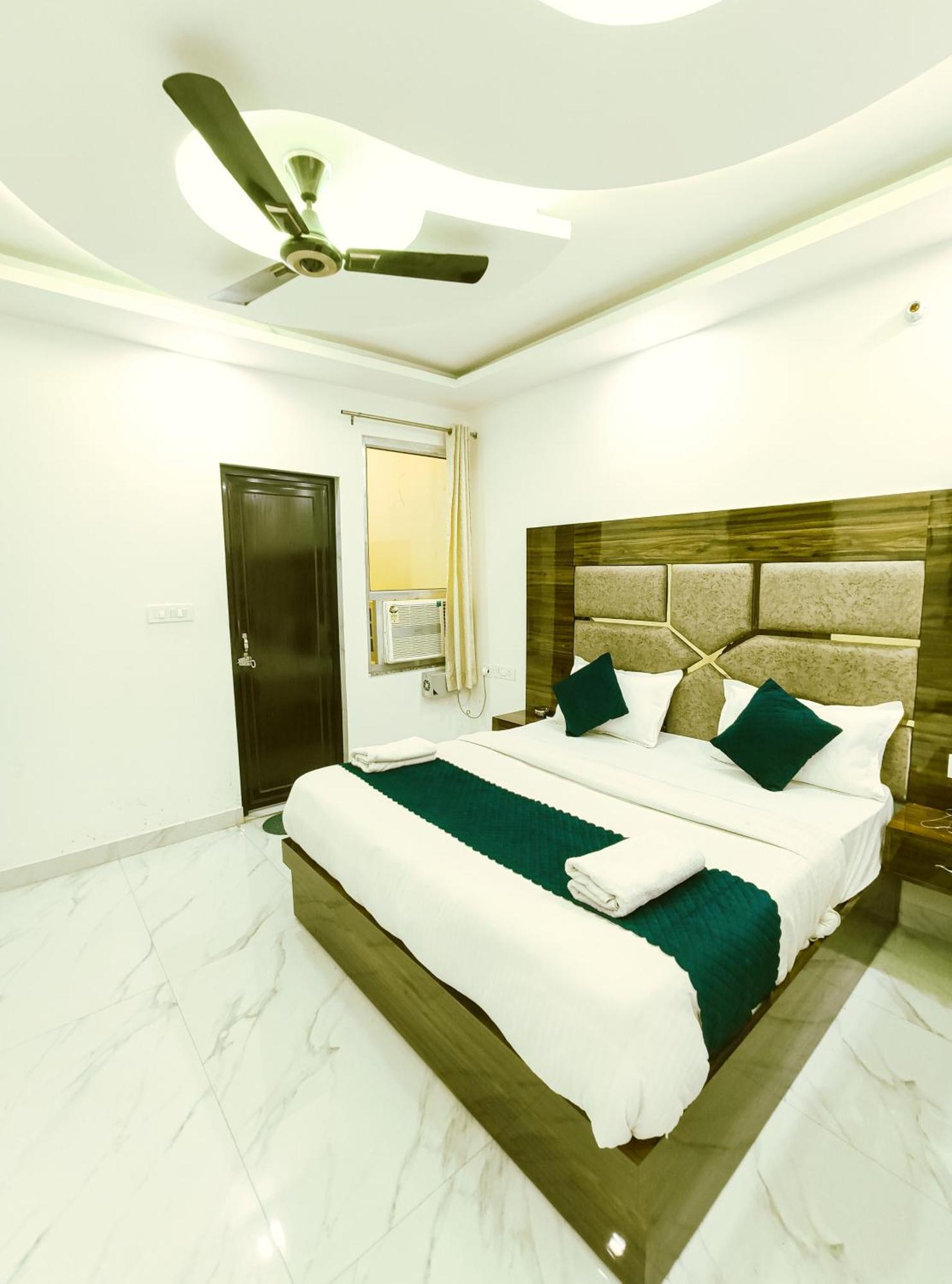 As Heritage A Peaceful Stay In Hardiwar Hotel