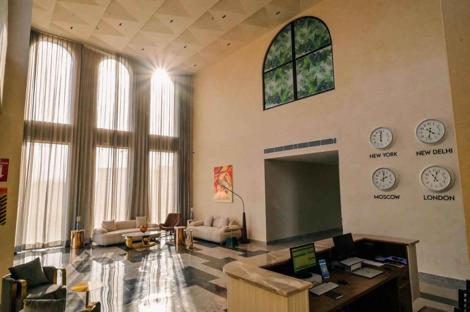Clarks Safari Hotel 4*