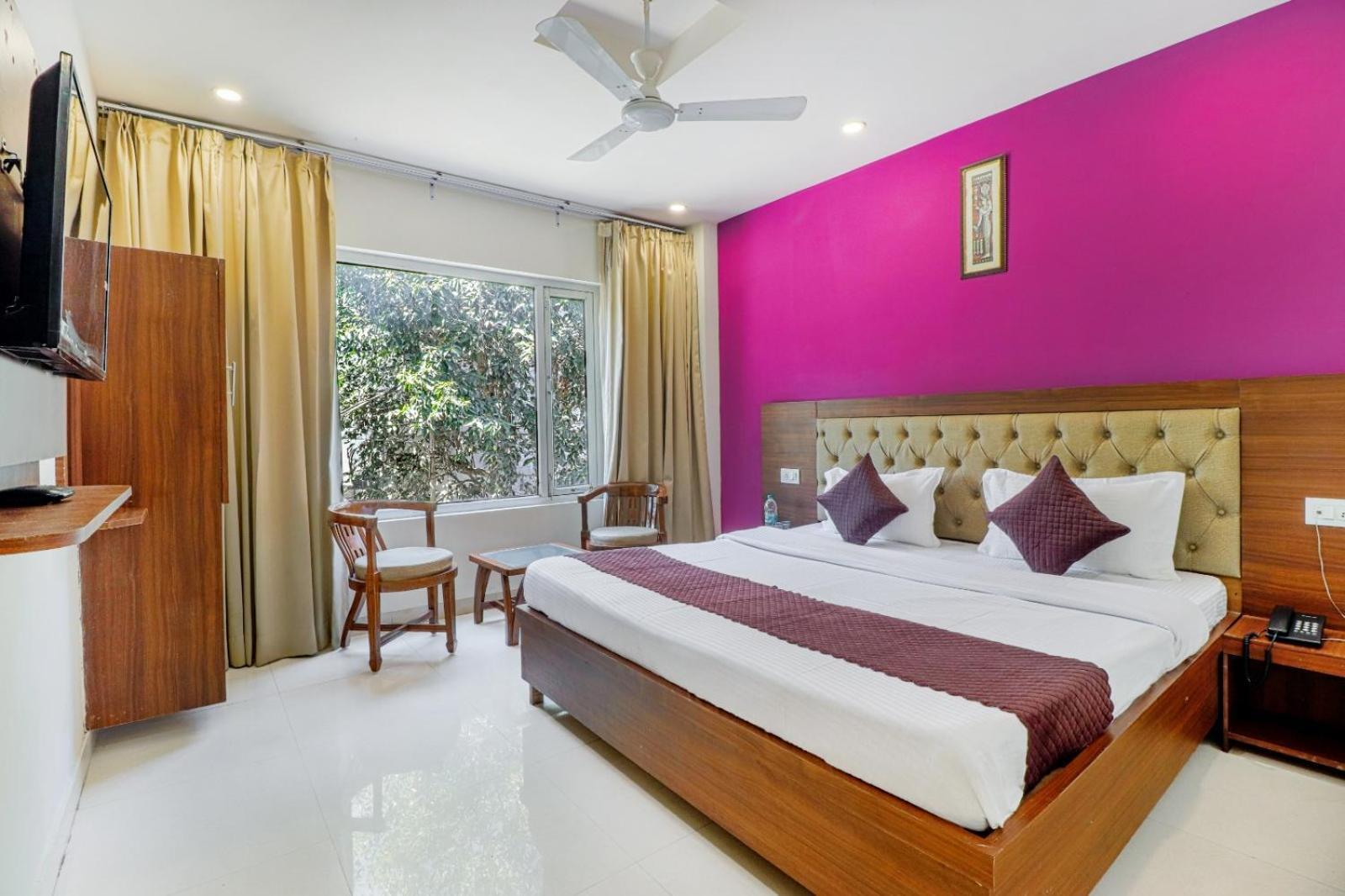 La Olivia Hotel 3*