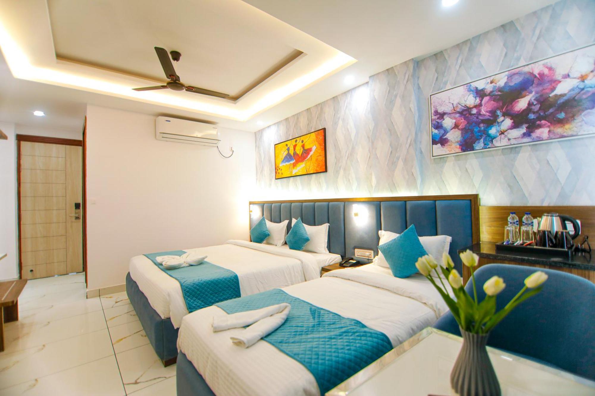 Hotel Paarth Grand 3*