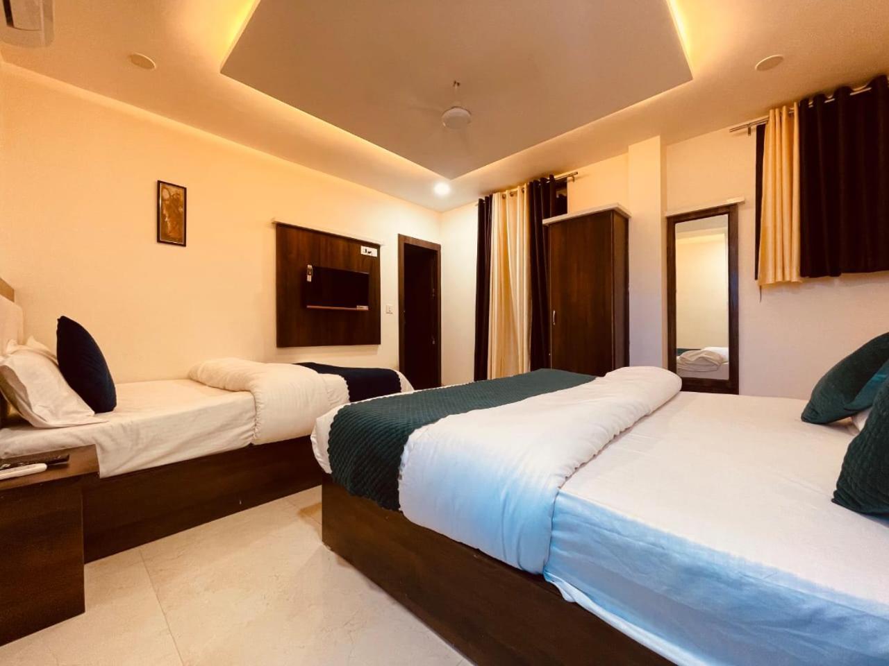 The Divine Ganga - Perfect Family In Hotel 4*