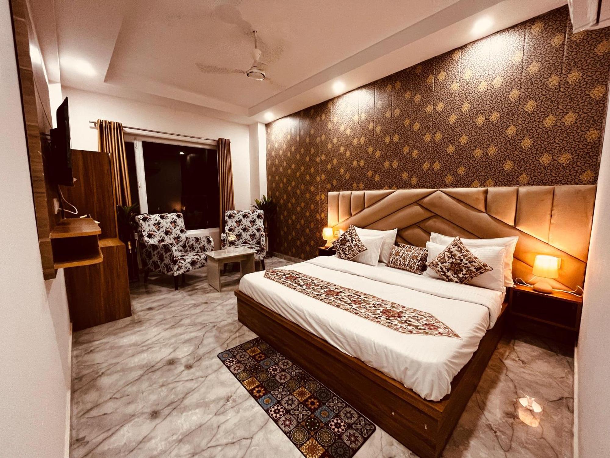Hotel Ganges, Lavish & Luxury Stay On Rishikesh Road, Haridwar 3*