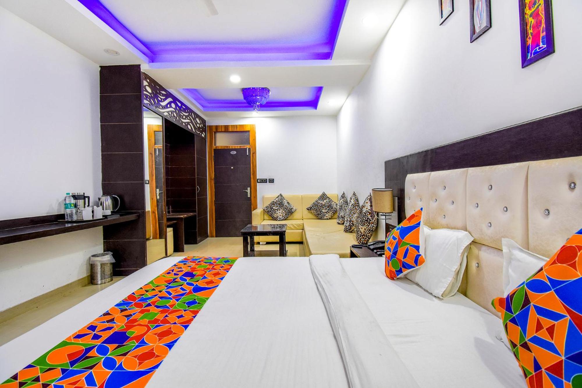 Fabhotel Pride