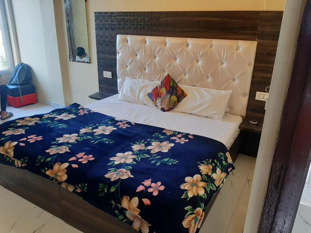 Agk Hotel 4*