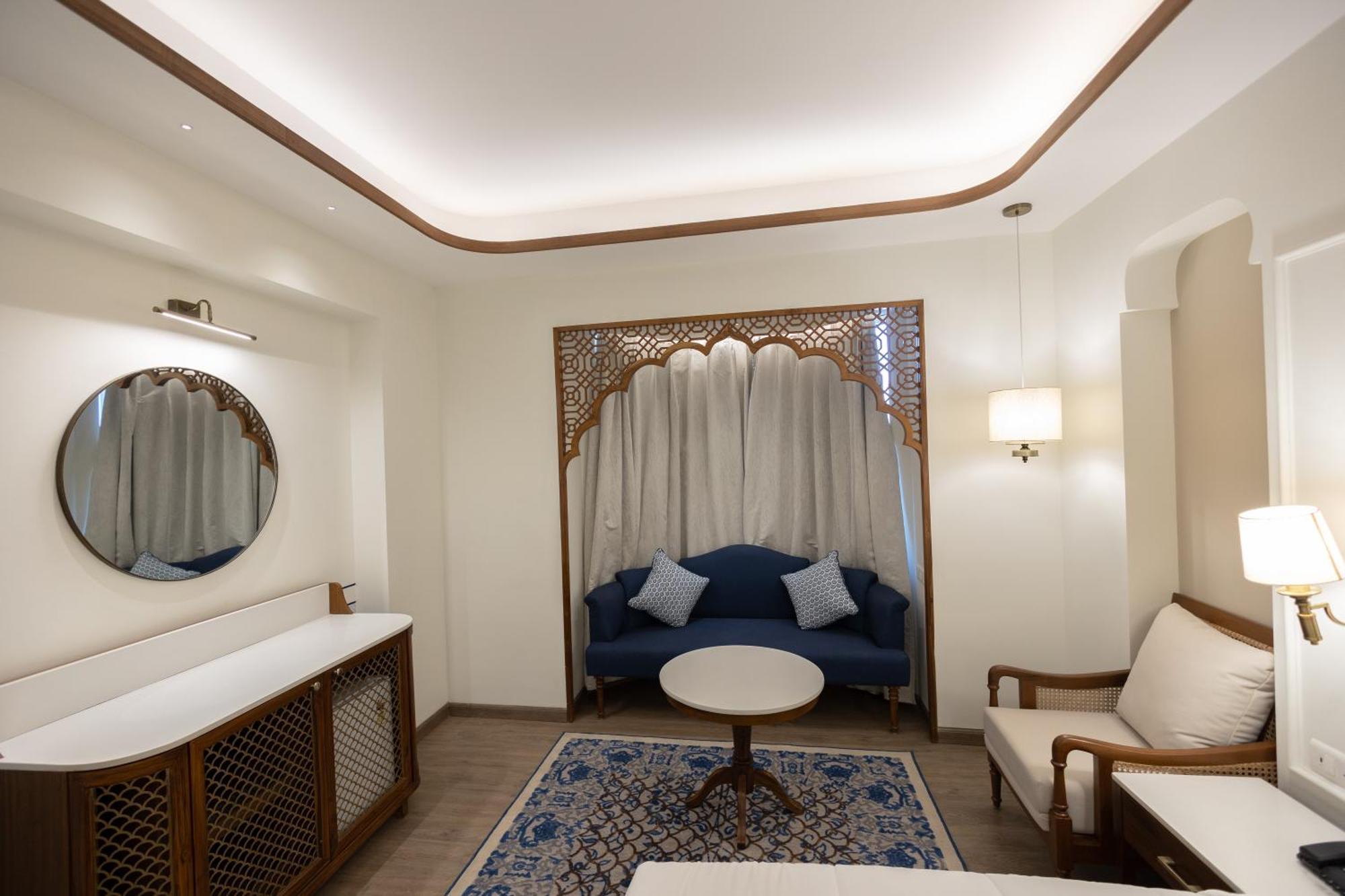Bhagirathi By Atishay Hotel