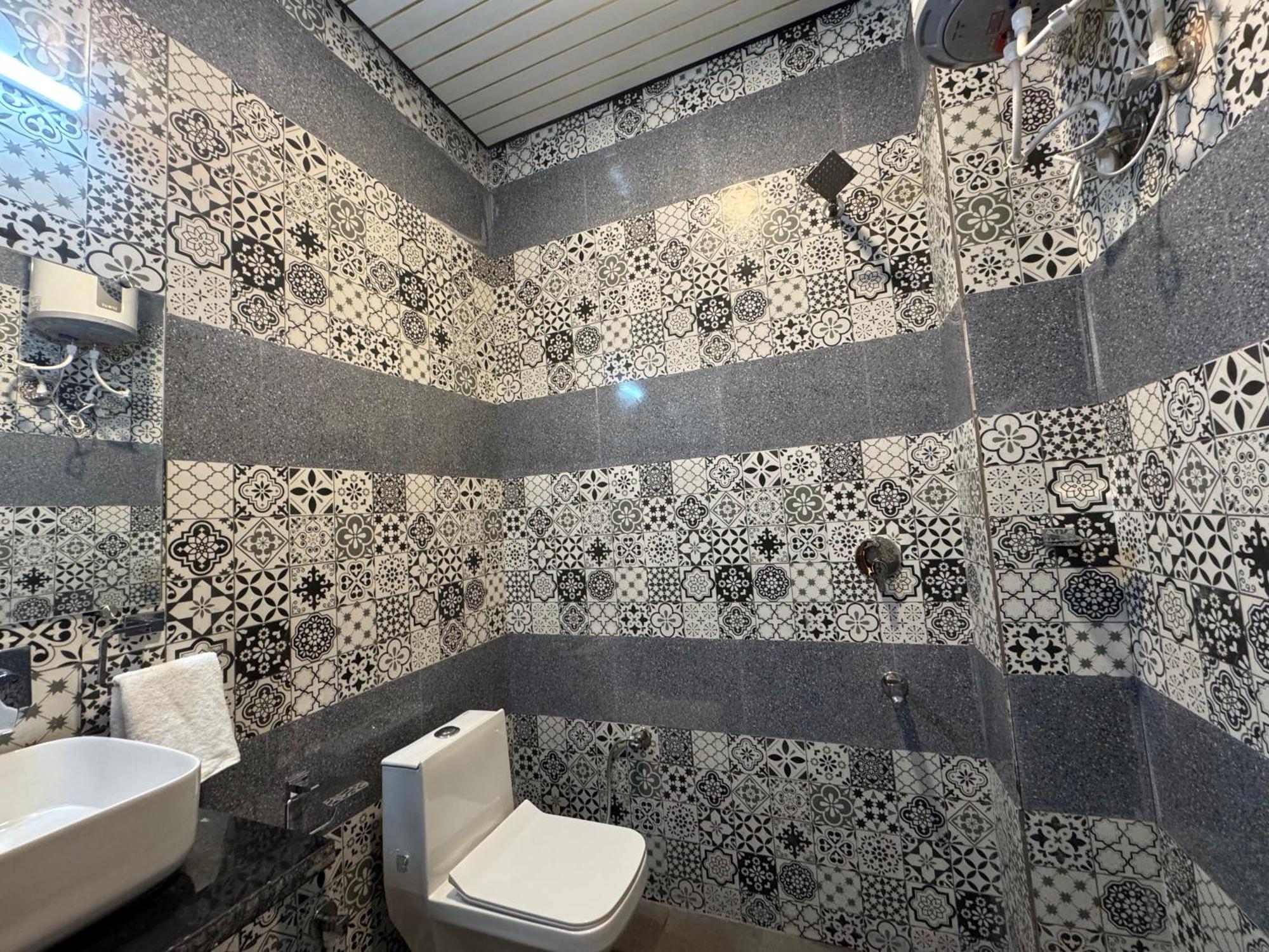 Hotel Hog - House Of Gypsy,haridwar *