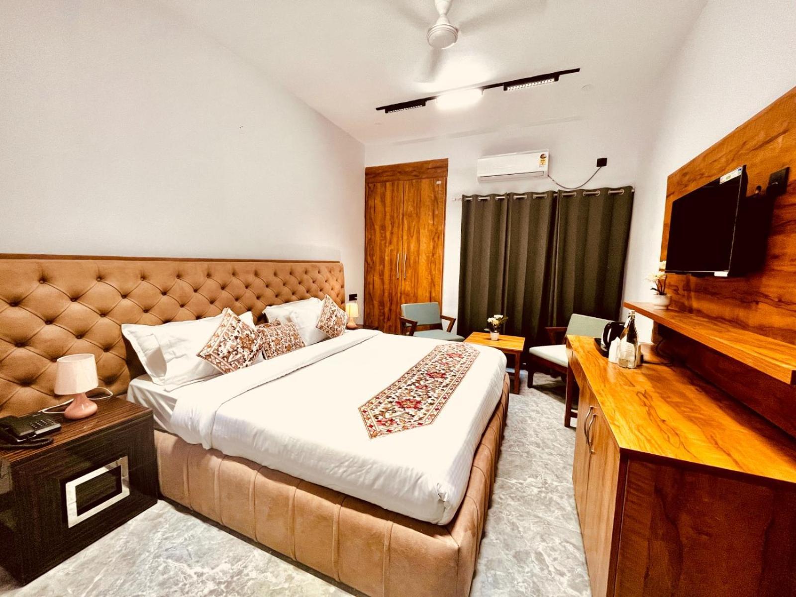 Hotel Sitara & Resorts, 4*