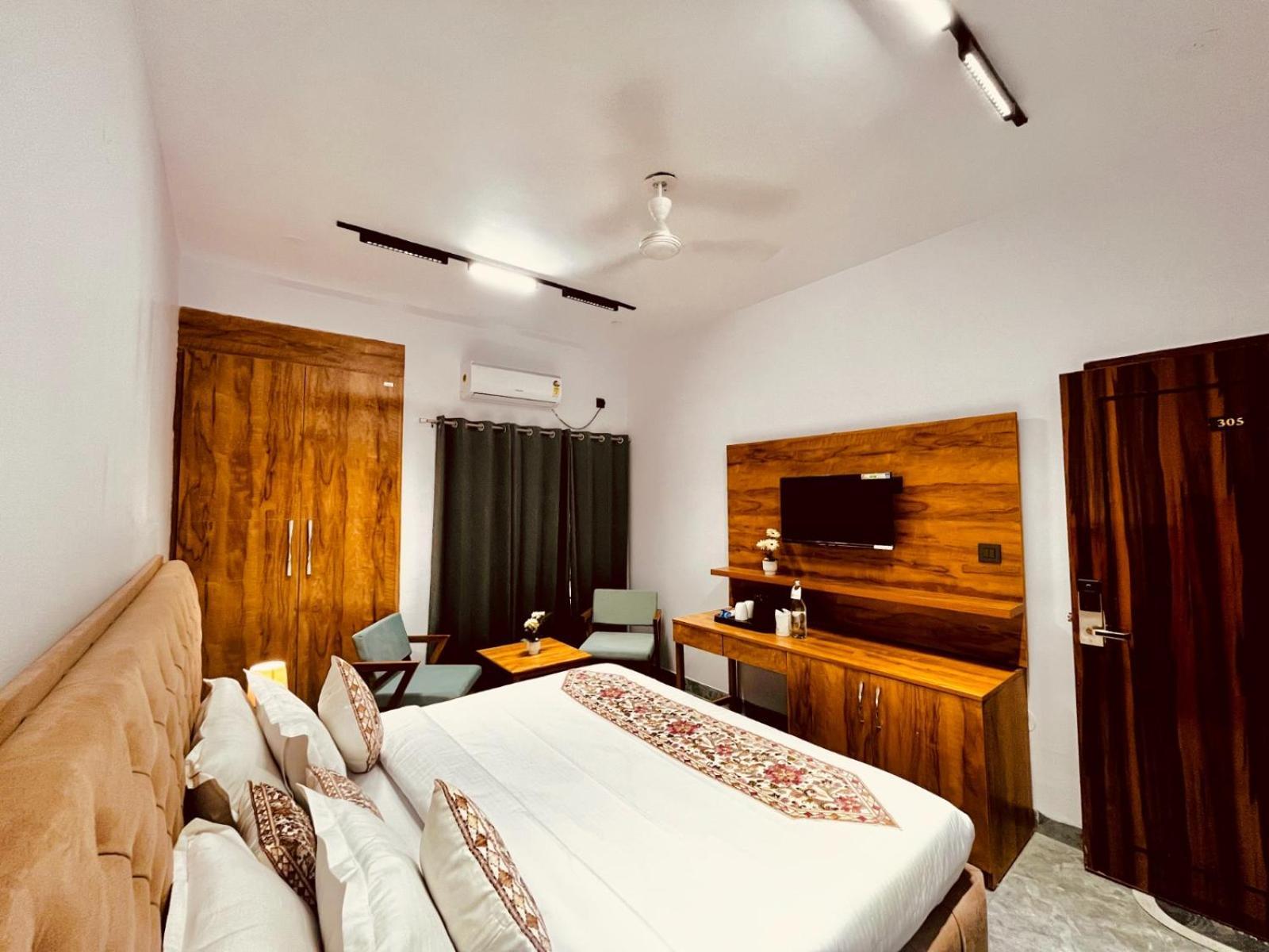 Sitara & Resorts, Hotel Haridwar
