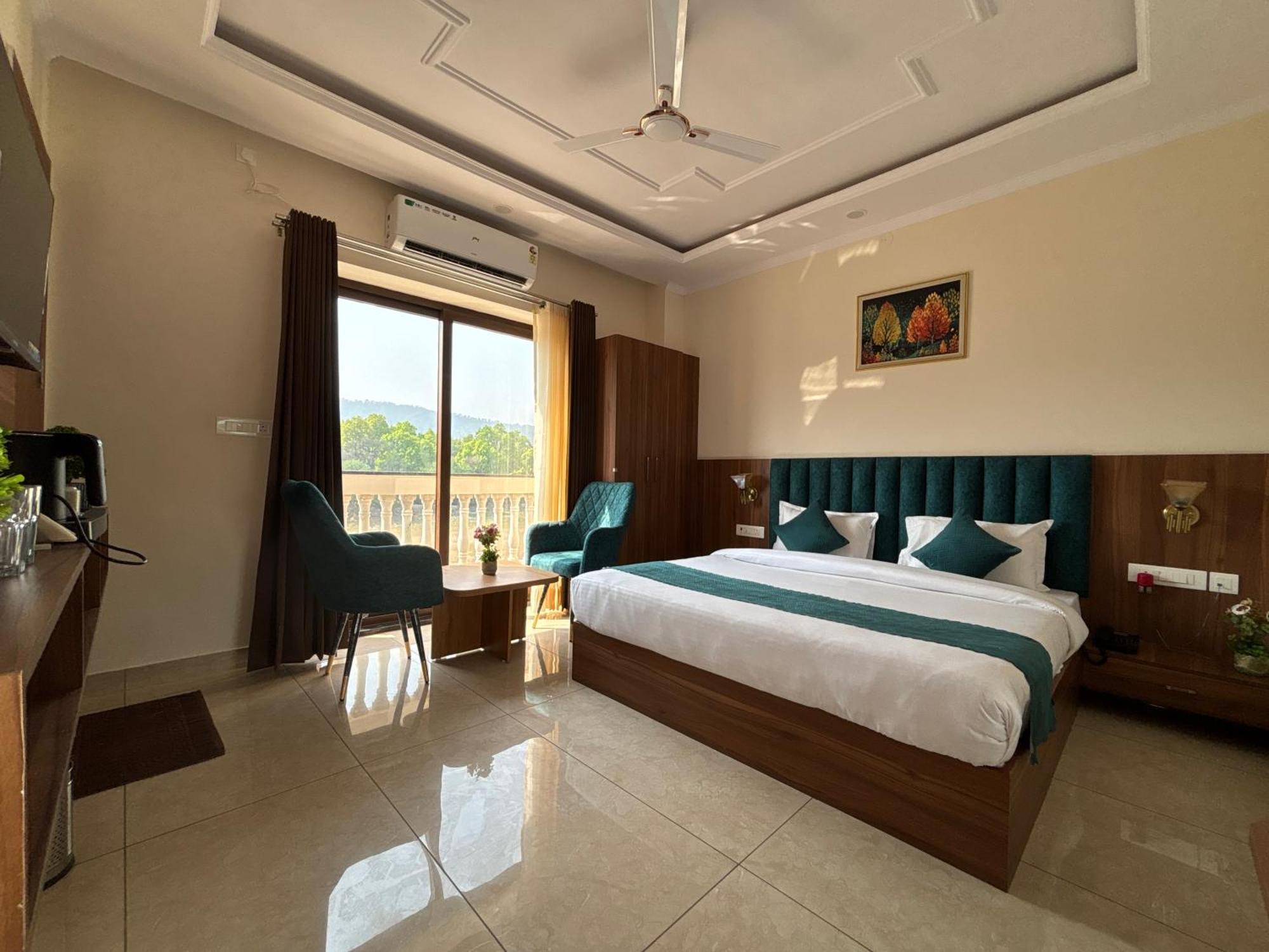 The Castle View Hotel 3*