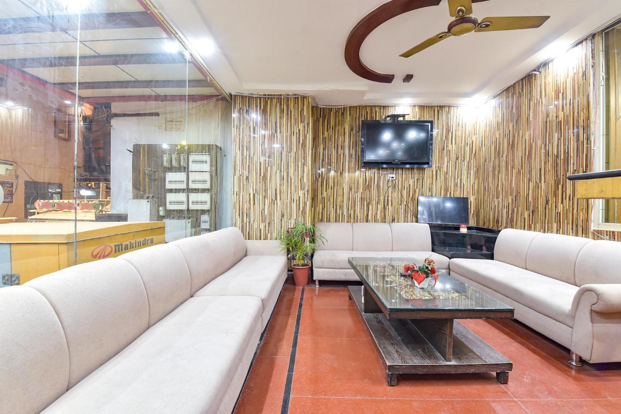 Fabhotel Pearl Hotel 3*