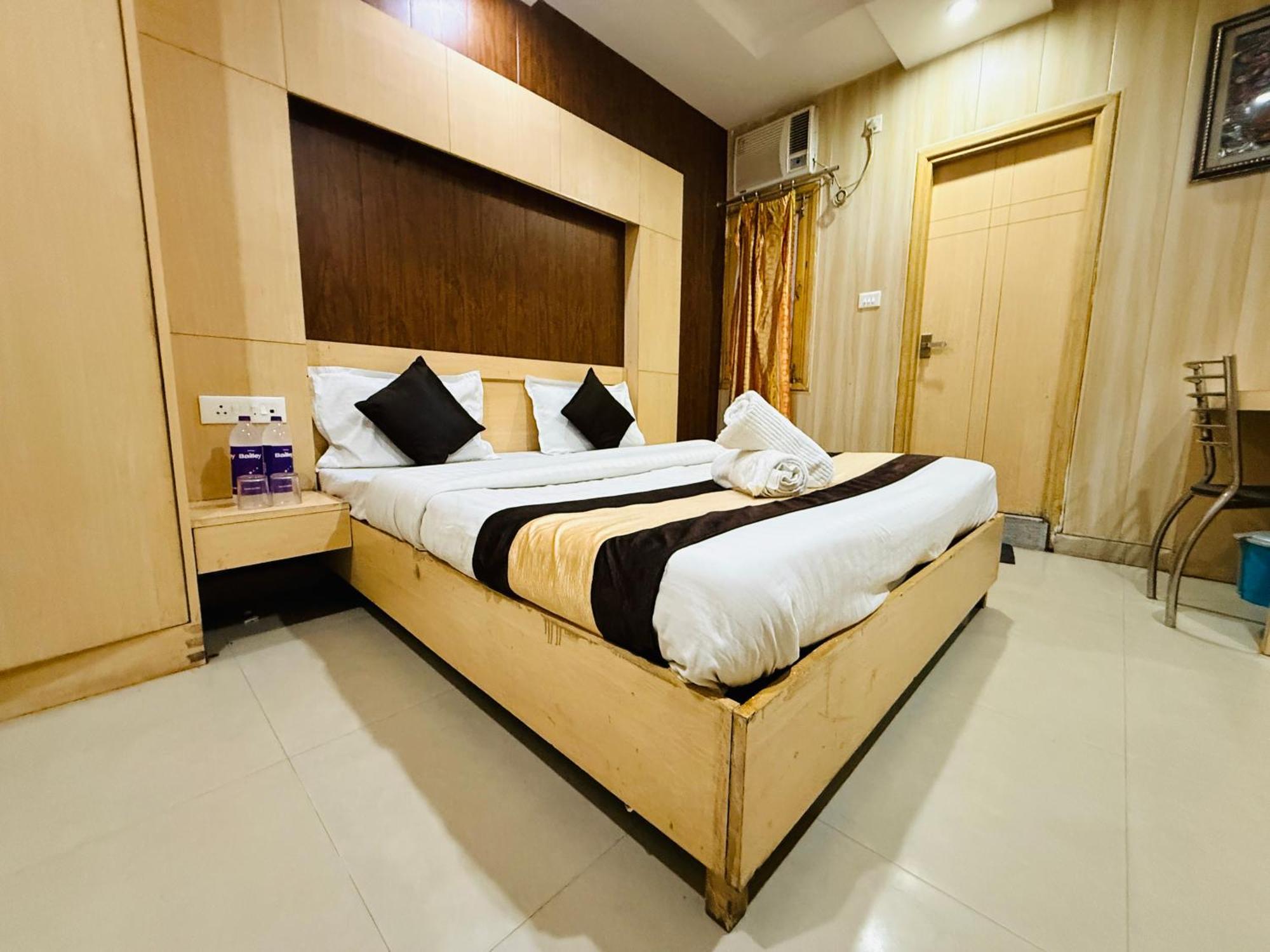 The Ganga View - Selling In 4*