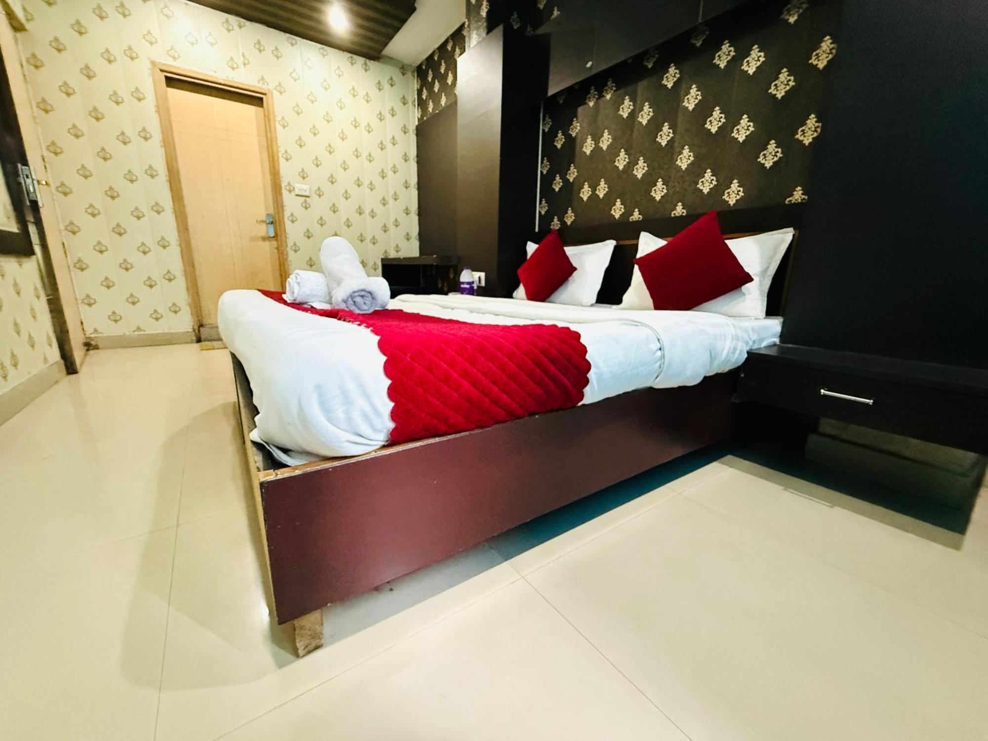 The Ganga View Haridwar By Wooibhotels Country house
