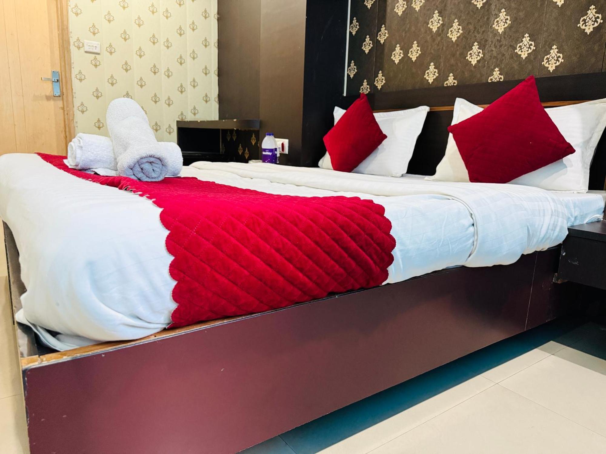 The Ganga View Haridwar By Wooibhotels Haridwar