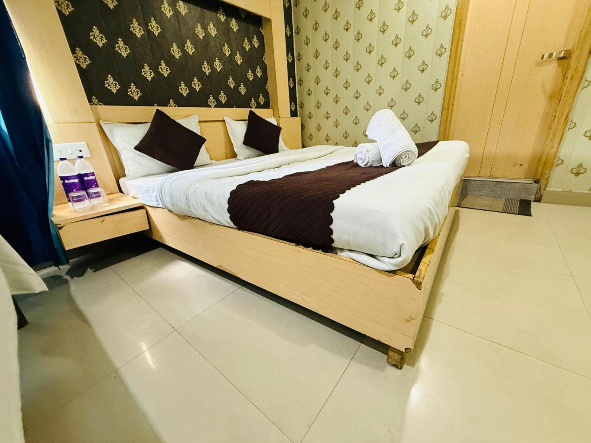 Country house The Ganga View Haridwar By Wooibhotels