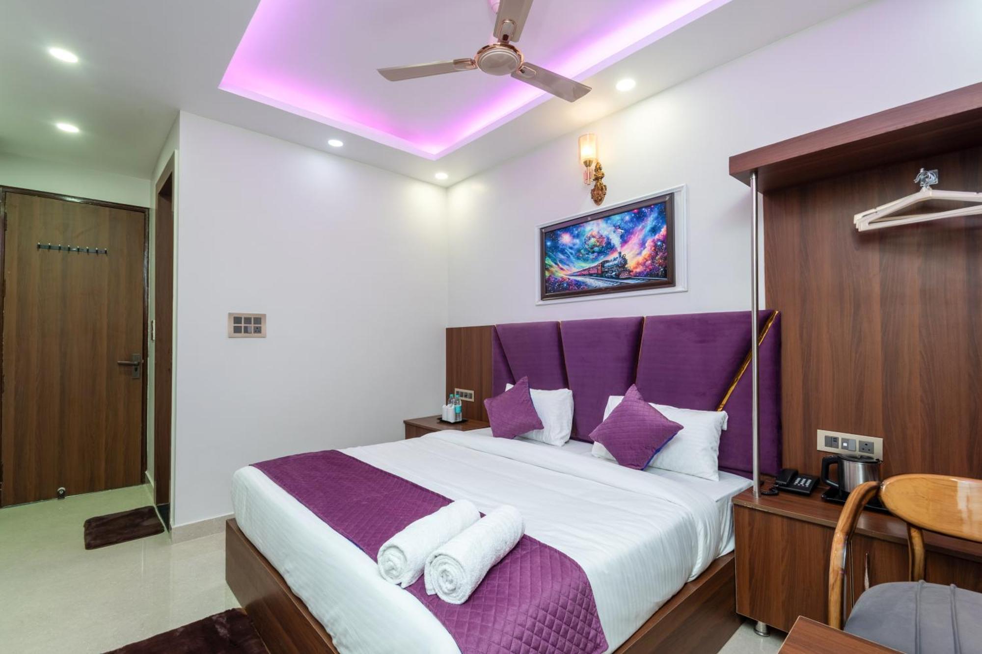 Purple Dot Hotel Haridwar