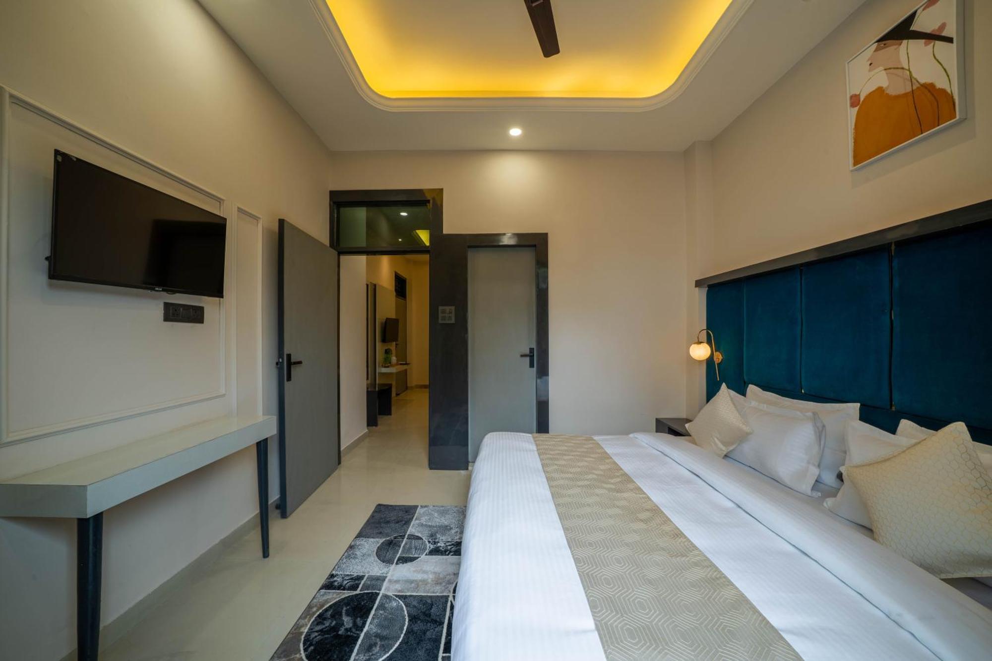 Perfectstayz Aalaya Hotel *