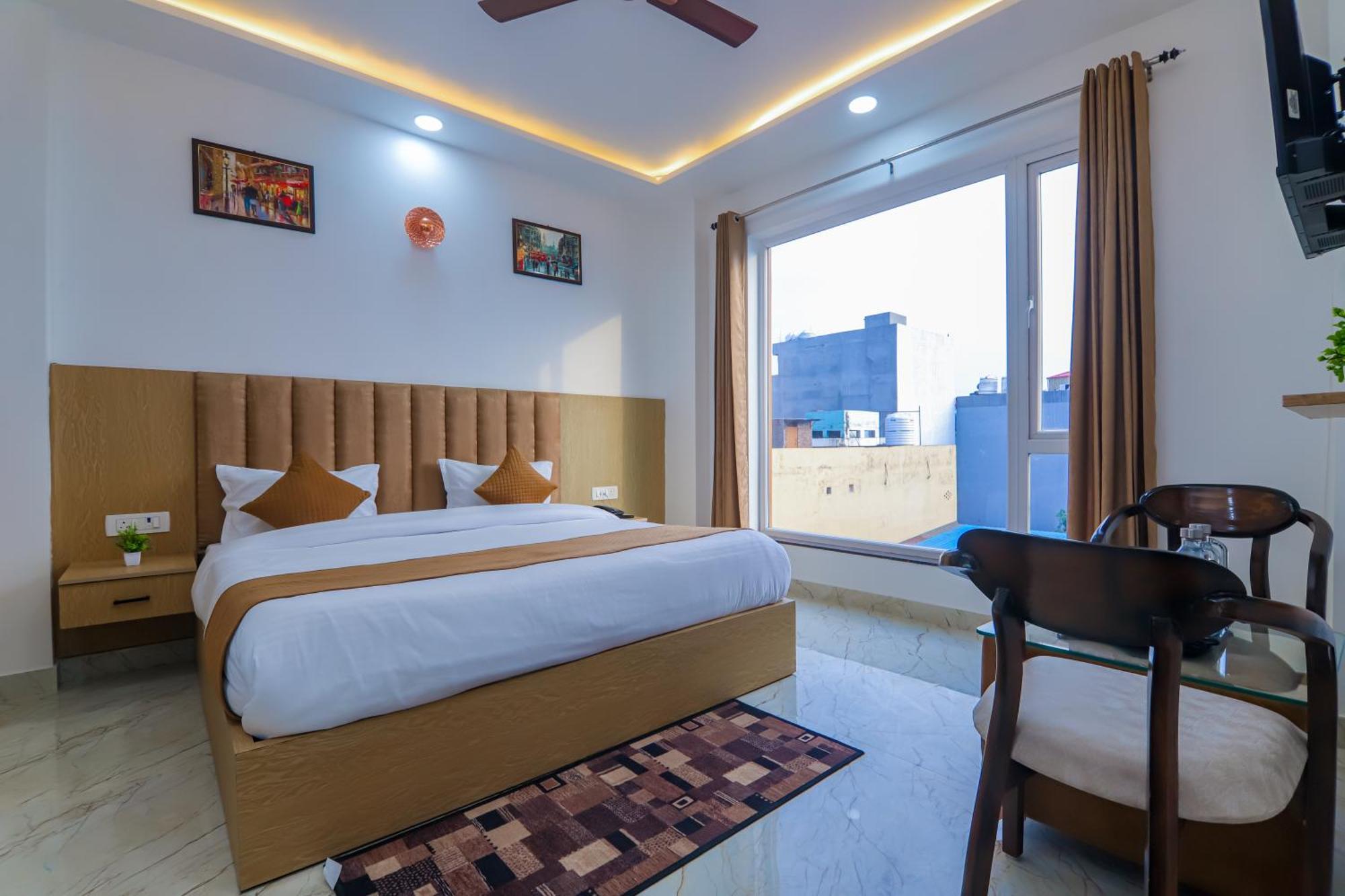 Hotel One Earth Ganga Stone