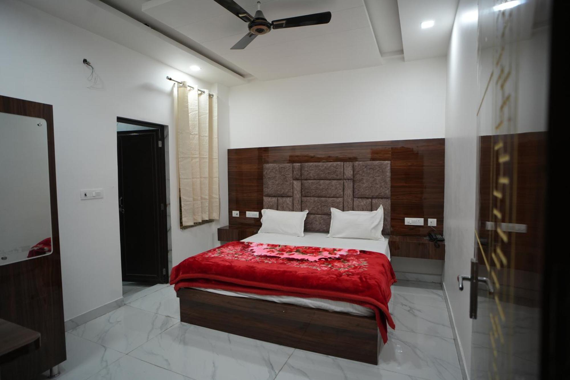 Asha Heritage By Pandit Ji