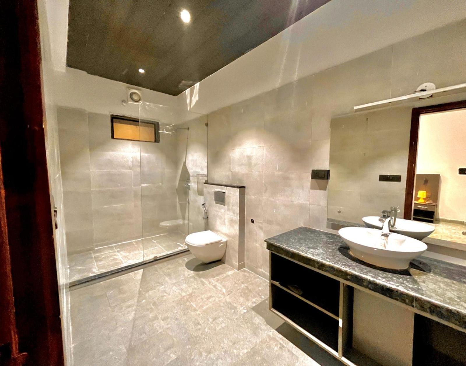 Aura Residency , 4*