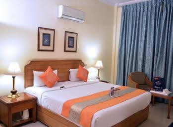 Hotel Oyo Premium Classic 3*