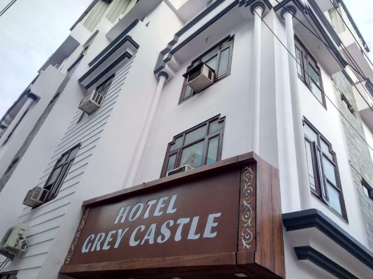 Grey Castle Hotel 3*